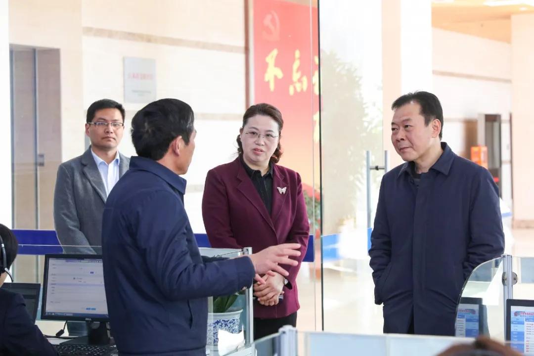 南通副市长潘建华到市场监管局调研，并对2021南通国际高端纺织产业博览会做出指导意见